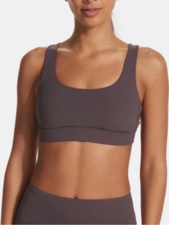 Vuori Stride Sports Bra - Plum - Picture 4 of 5